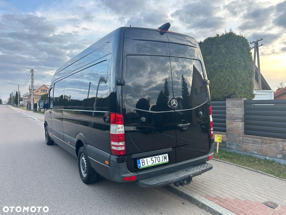 Mercedes-Benz Sprinter - 5