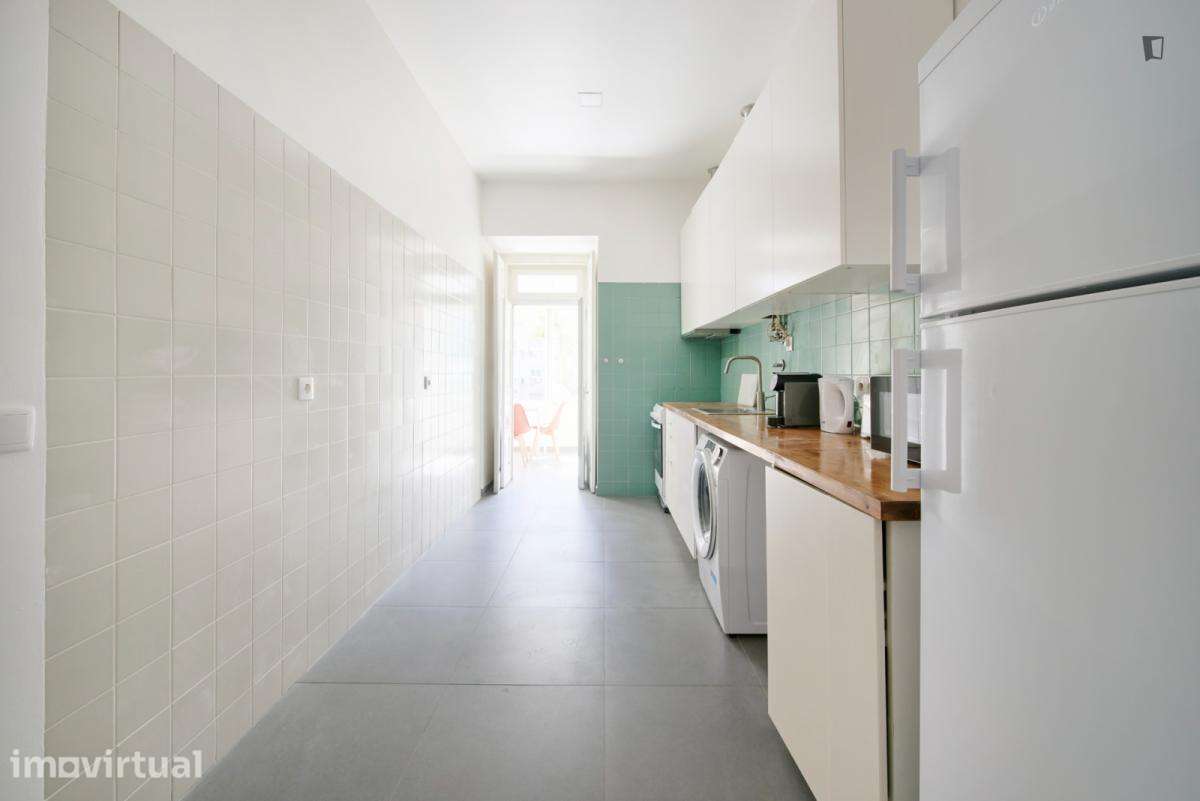 Quarto - localizado em Entrecampos Lisbon - Grande imagem: 5/22
