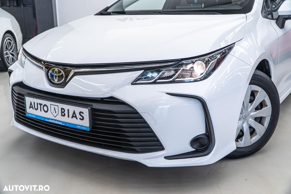 Toyota Corolla Sedan 1.5 TNGA MT Business - 11