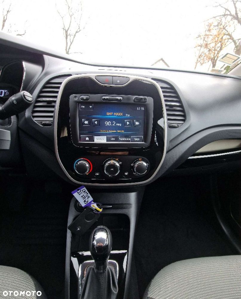 Renault Captur - 26