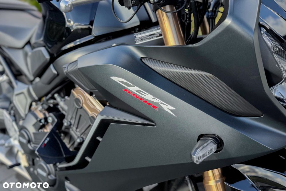 Honda CBR - 15