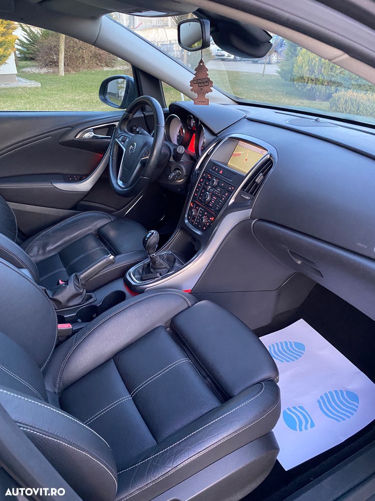 Opel Astra 1.7 CDTI DPF Design Edition - 9