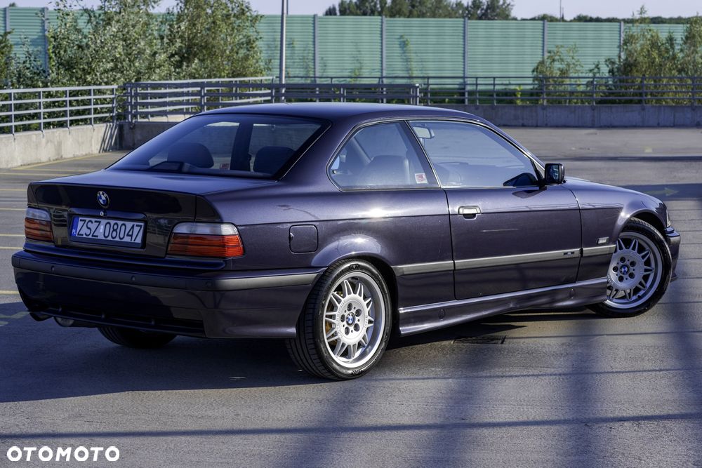 BMW Seria 3 316i - 12
