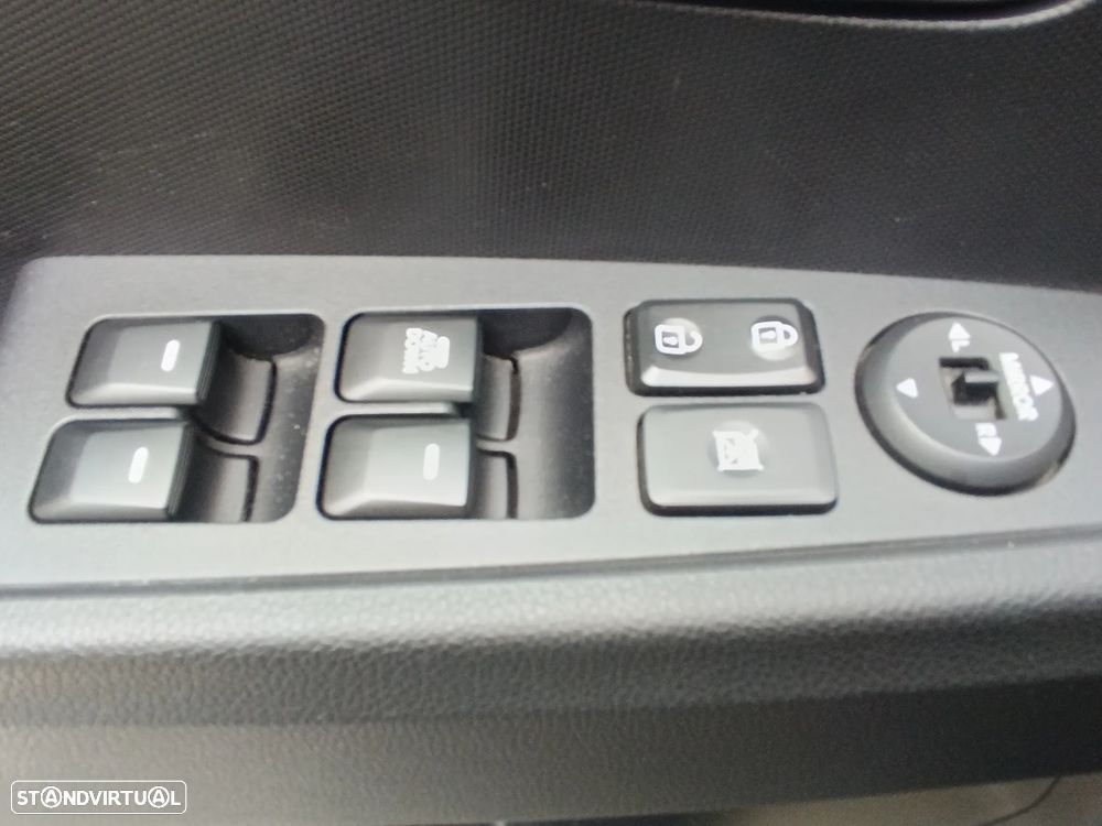 Kia Sportage 1.7 CRDI ISG TX Prime - 13