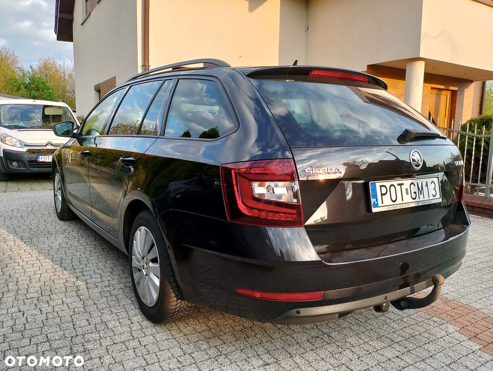Skoda Octavia 2.0 TDI DSG Soleil - 4