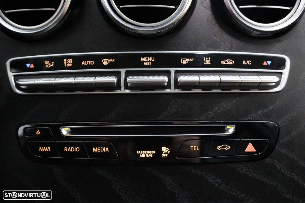 Mercedes-Benz GLC 350 e 4Matic 7G-TRONIC AMG Line - 19