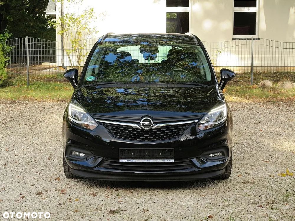 Opel Zafira Tourer 1.4 Turbo Automatik Innovation - 2