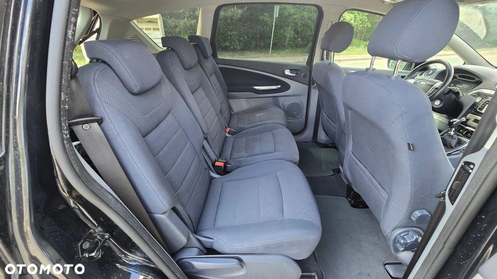 Ford S-Max - 18