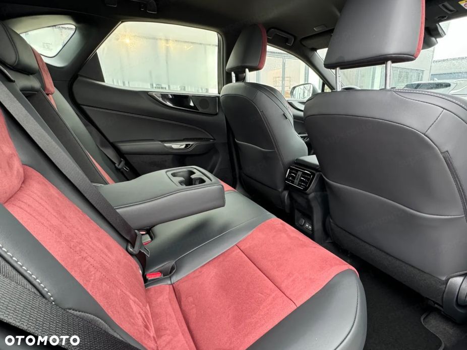 Lexus NX 350h Elegance 2WD - 14