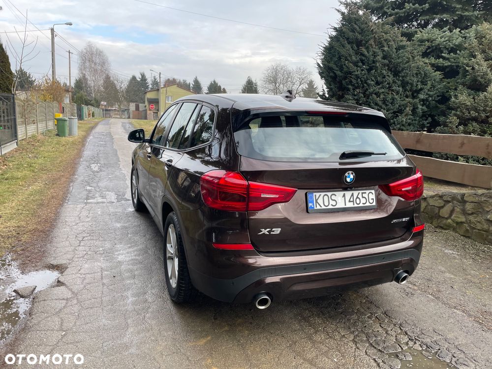BMW X3 xDrive20i Advantage - 6