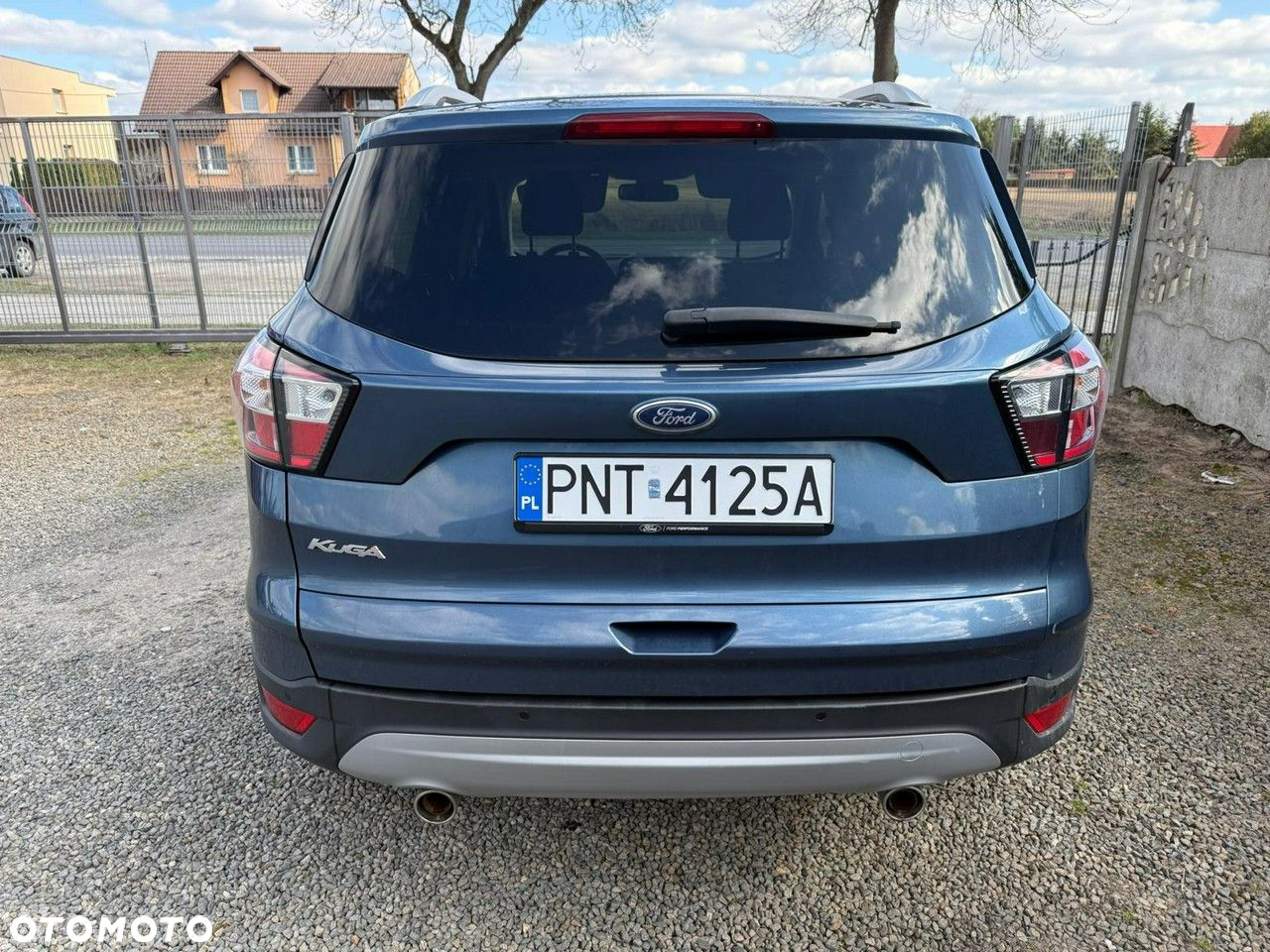 Ford Kuga - 13