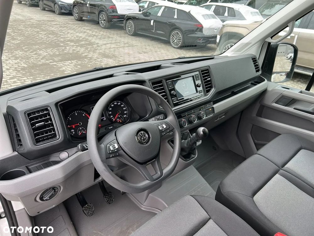 Volkswagen Crafter Furgon 4490 - 14