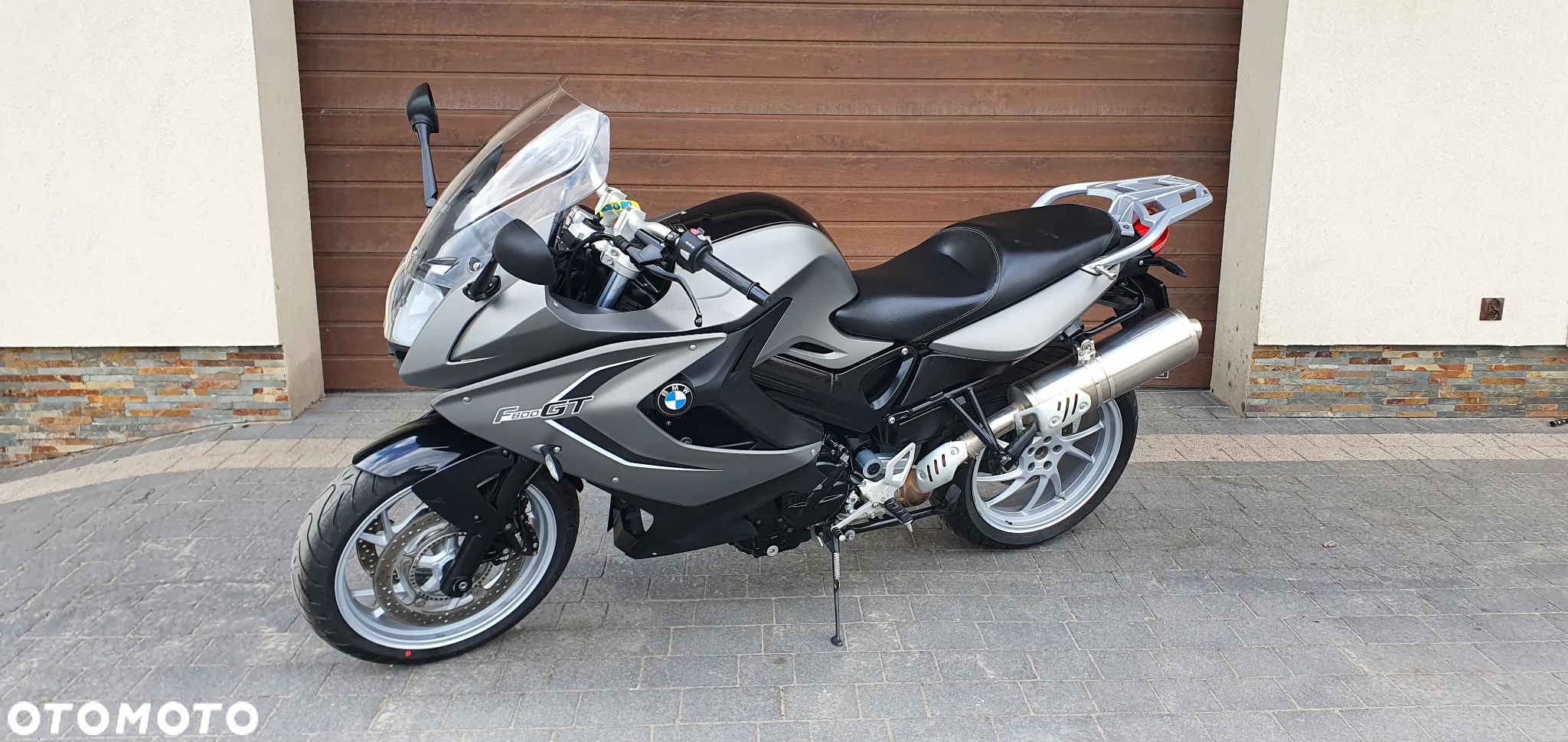 BMW F - 2