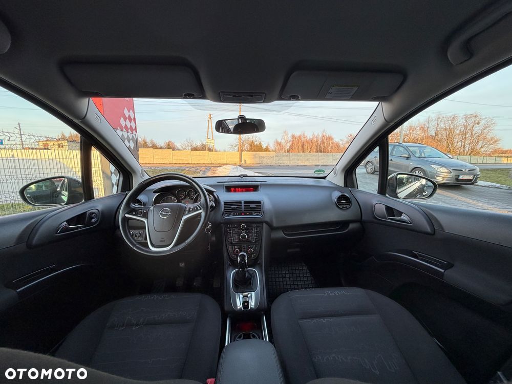 Opel Meriva - 27