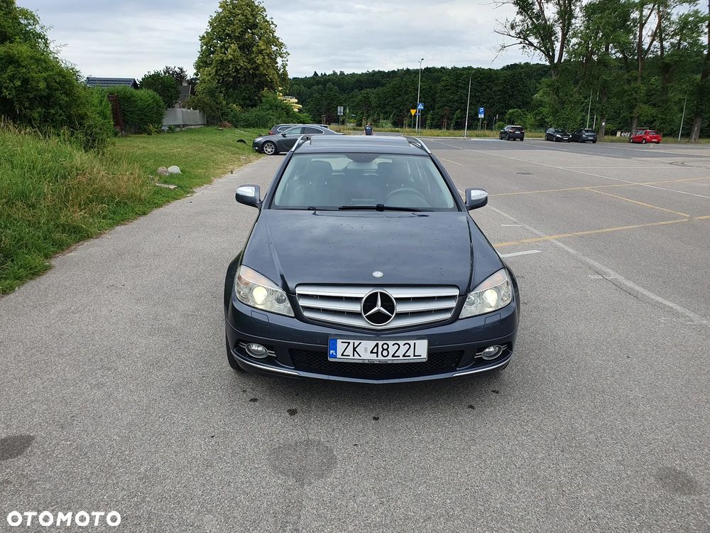 Mercedes-Benz Klasa C 320 CDI 7G-TRONIC Avantgarde - 26