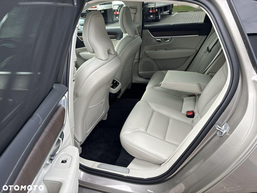 Volvo S90 D5 AWD Inscription - 12