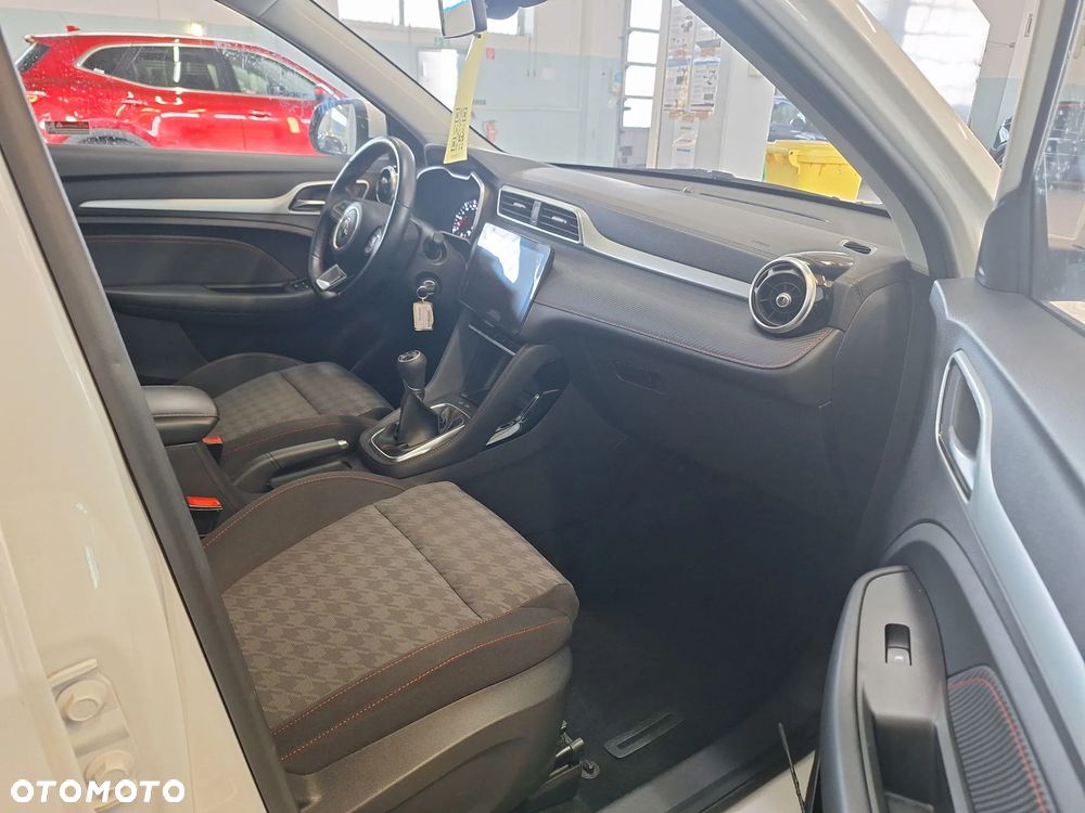 MG ZS ICE 1.5 VTI-tech Comfort - 3