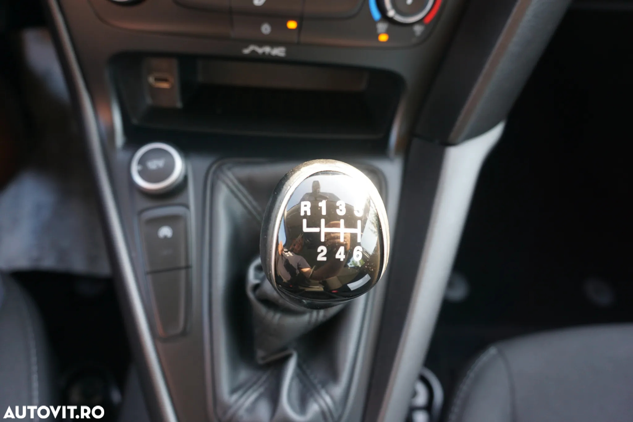 Ford Focus 1.0 EcoBoost Start Stop Trend - 25