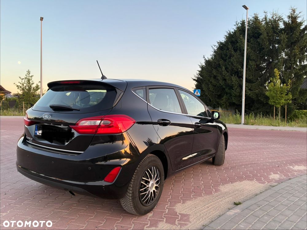 Ford Fiesta 1.1 Trend - 12