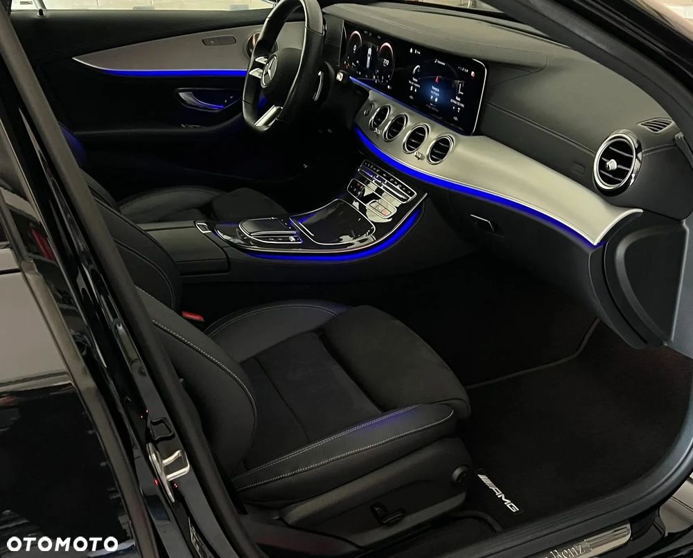 Mercedes-Benz Klasa E 220 d T 9G-TRONIC AMG Line - 30