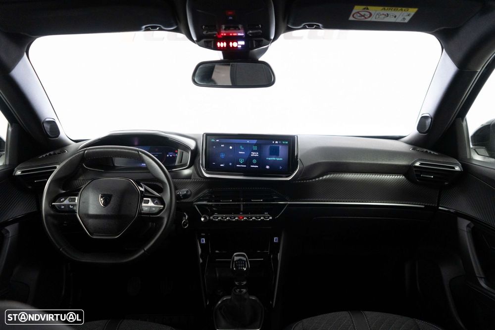 Peugeot 2008 1.2 PureTech Allure - 22