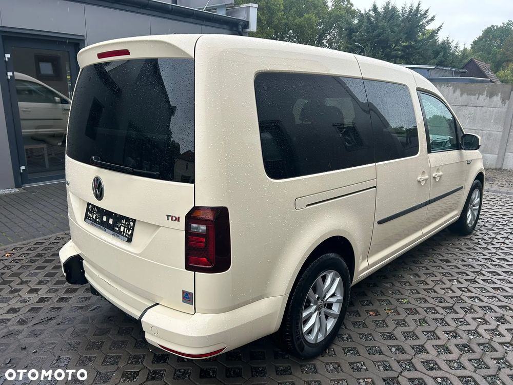 Volkswagen Caddy Maxi 2.0 TDI Highline DSG - 4