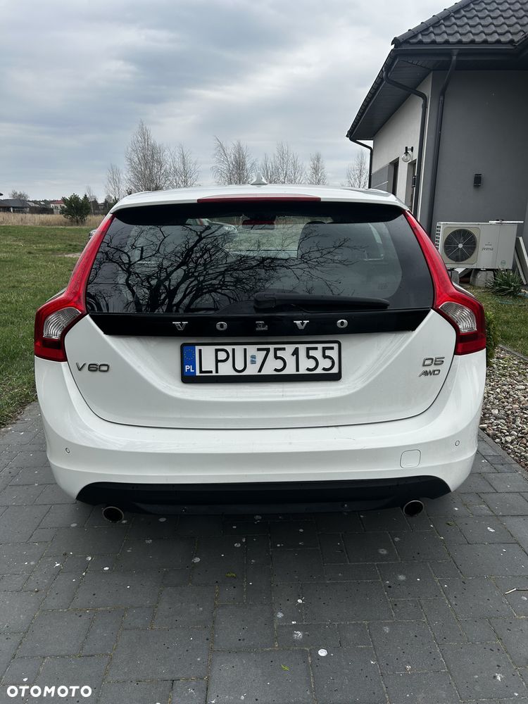 Volvo V60 D5 AWD - 6