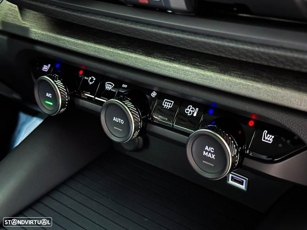 Citroën C5 X 1.6 Hybrid Feel Pack e-EAT8 - 37