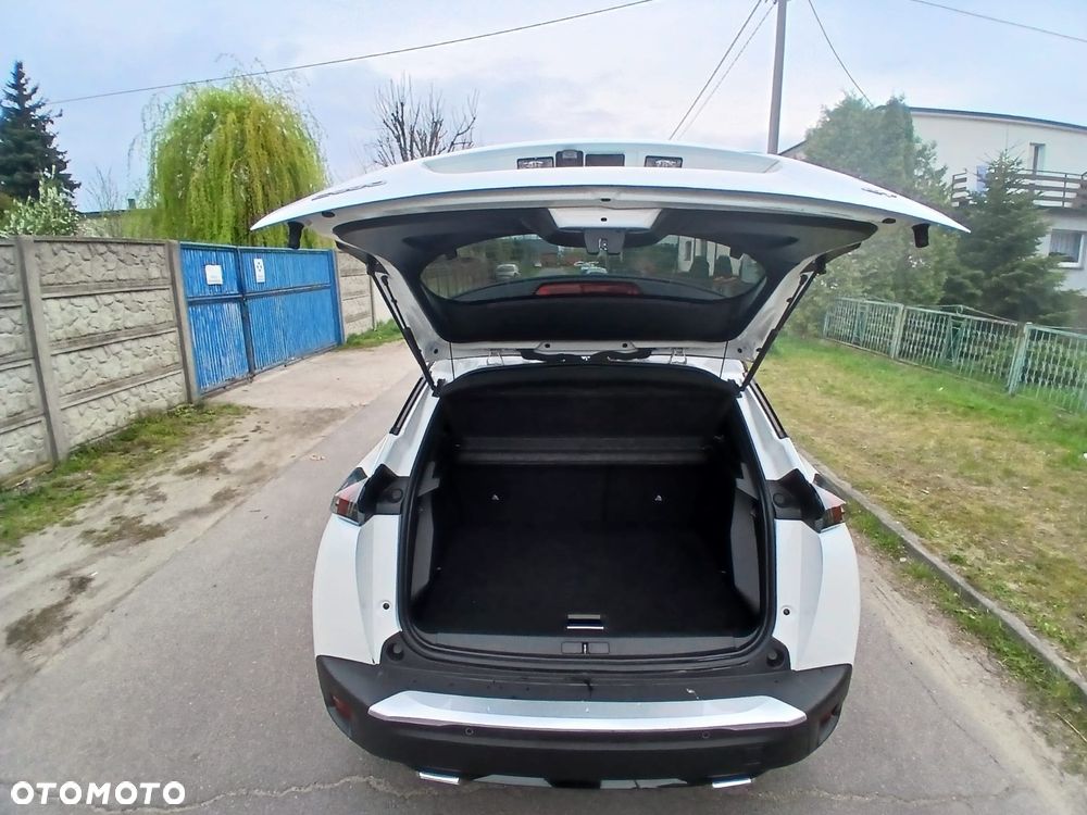 Peugeot 2008 1.2 PureTech GT S&S EAT8 - 39