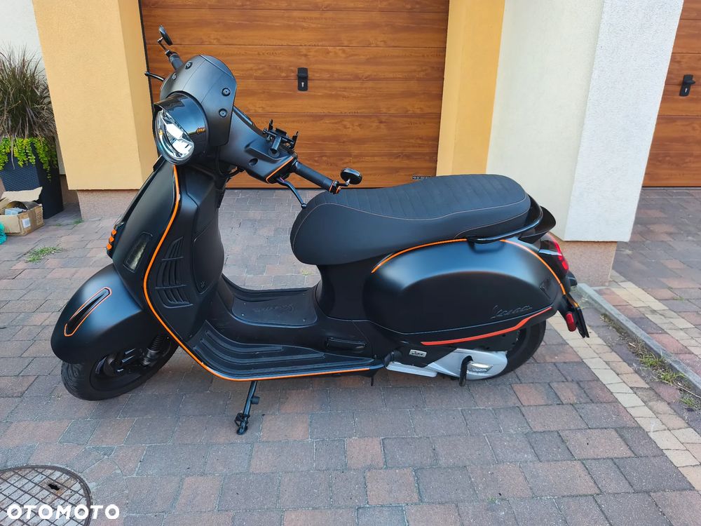 Vespa GTS - 1