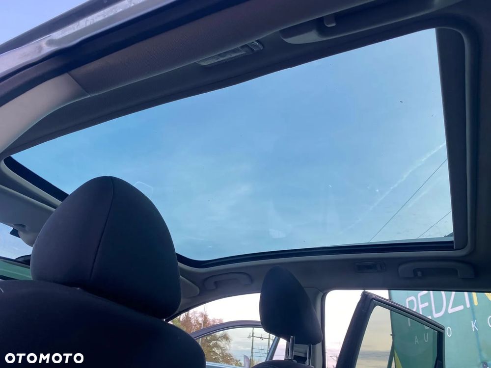 Nissan Qashqai 1.5 dCi Tekna - 12