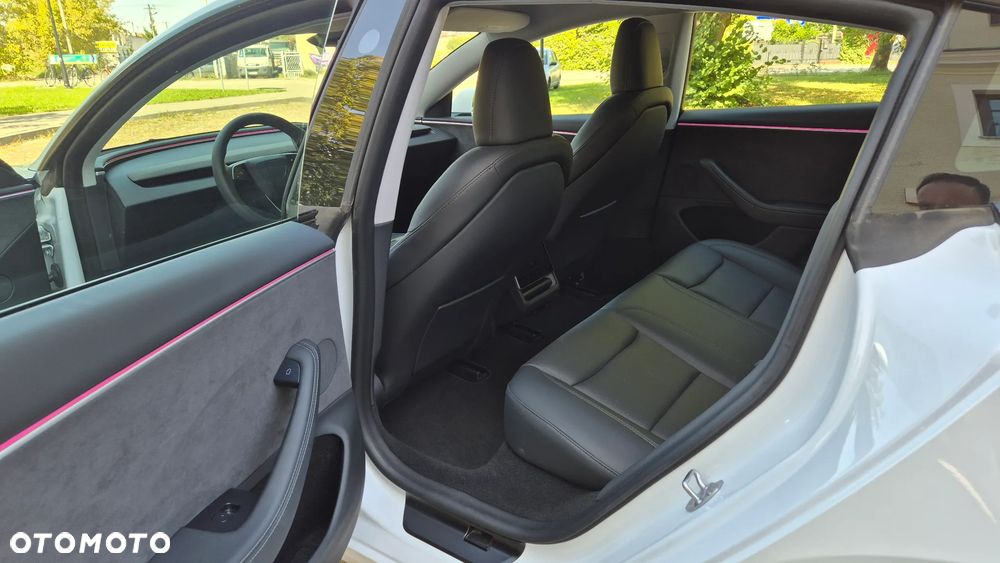 Tesla Model 3 Long Range AWD Premium - 9