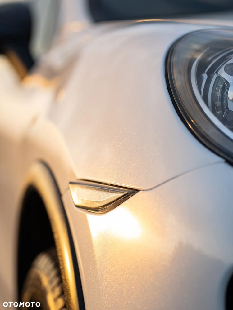 Porsche Cayenne - 8