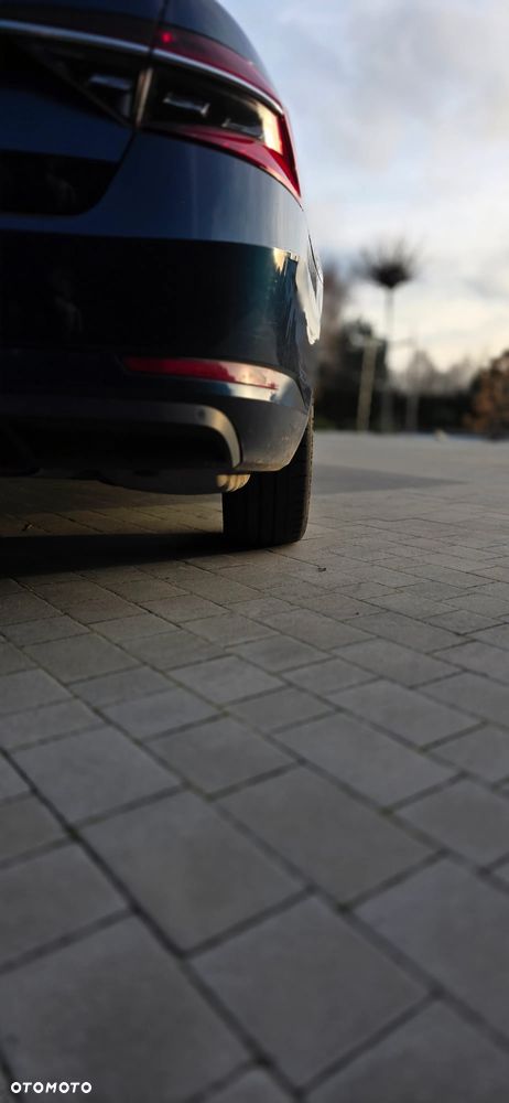 Skoda Superb 2.0 TSI Ambition DSG - 18