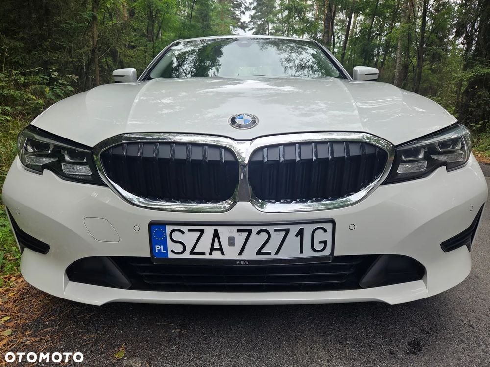 BMW Seria 3 318d - 8