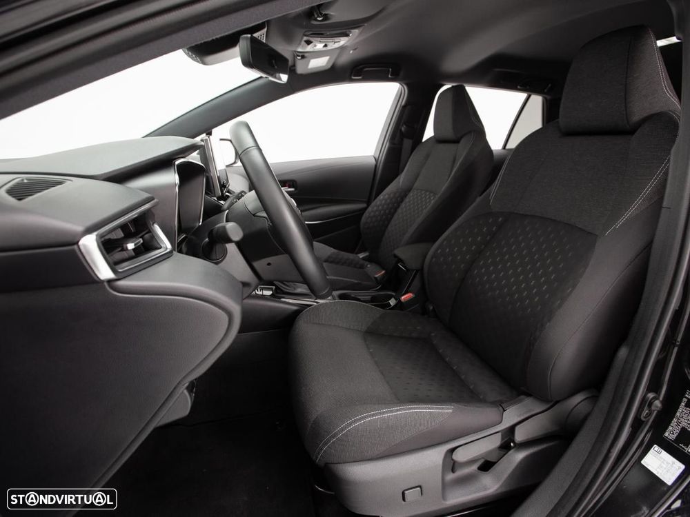 Suzuki Swace 1.8L CVT GLE Hybrid - 9