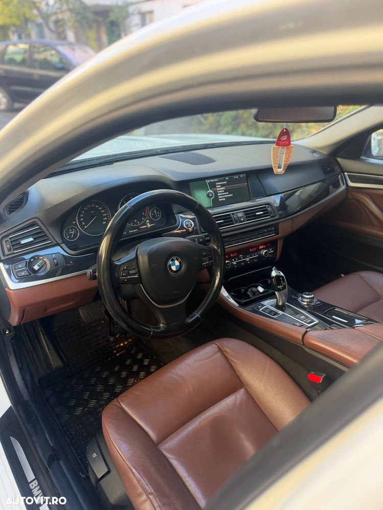 BMW Seria 5 520d - 9