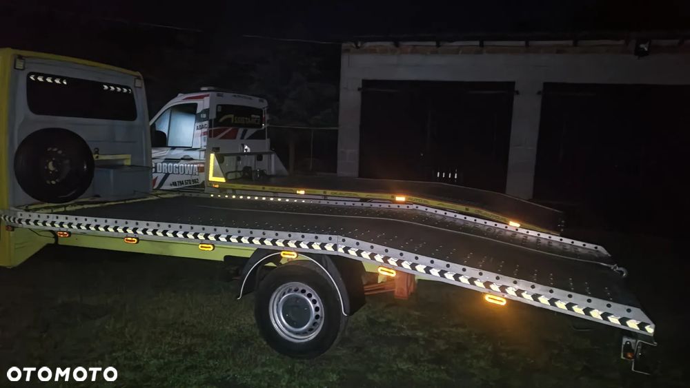 Volkswagen CRAFTER - 23