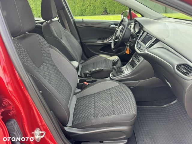 Opel Astra - 18