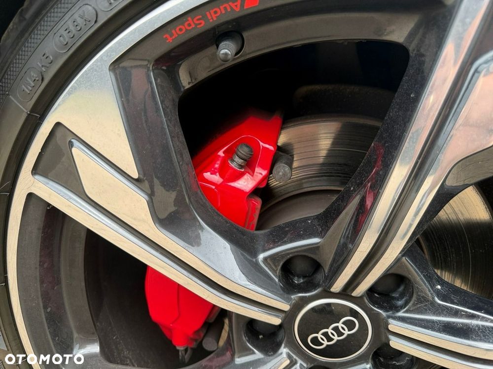 Audi A4 Avant - 11
