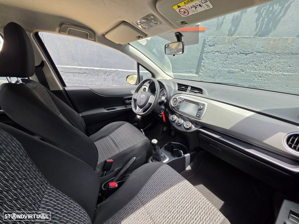 Toyota Yaris 1.0 VVT-i Comfort+Navi - 16