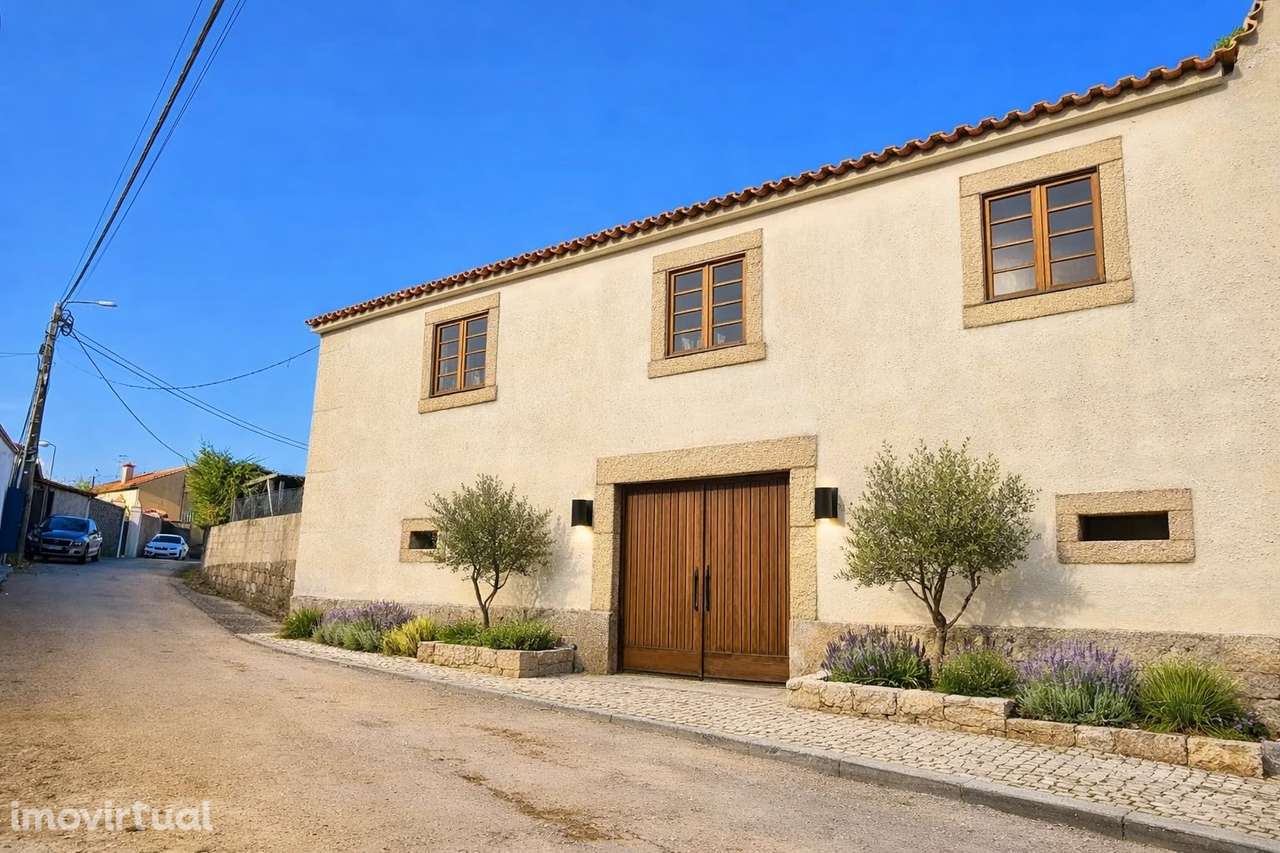 Casa para Recuperar em Barqueiros, Ideal para Investimento - Grande imagem: 4/28