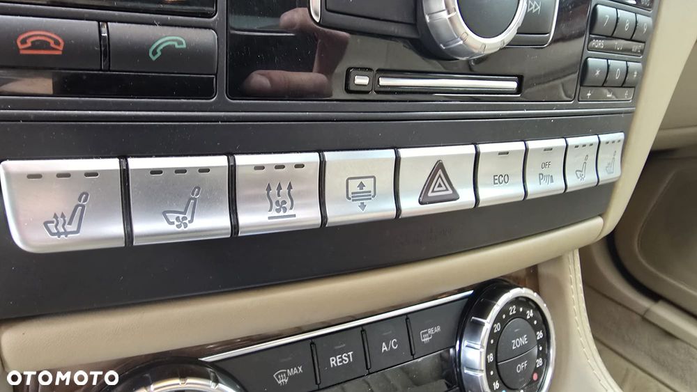 Mercedes-Benz CLS 500 BlueEFFICIENCY - 16