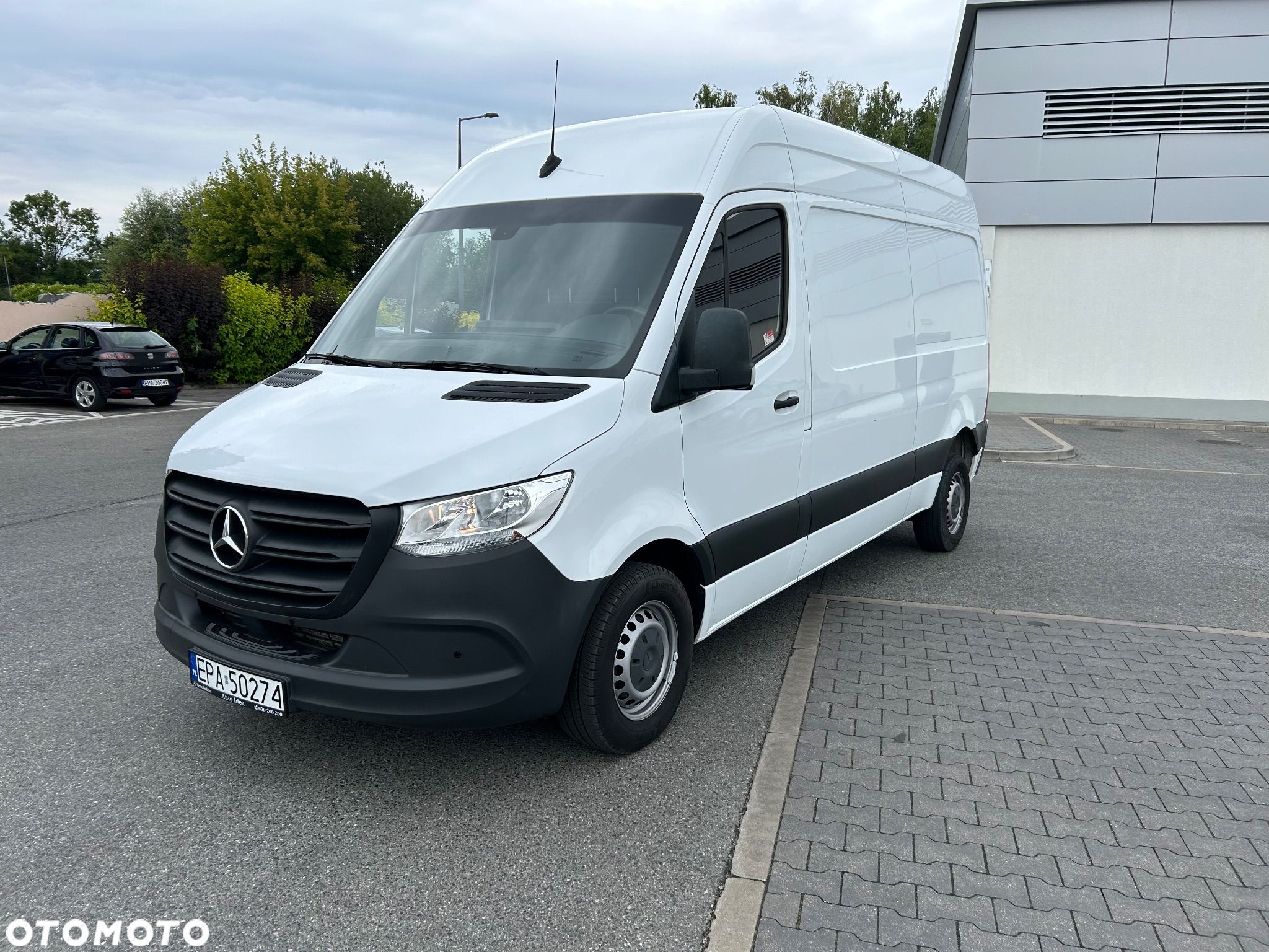 Mercedes-Benz Sprinter - 1