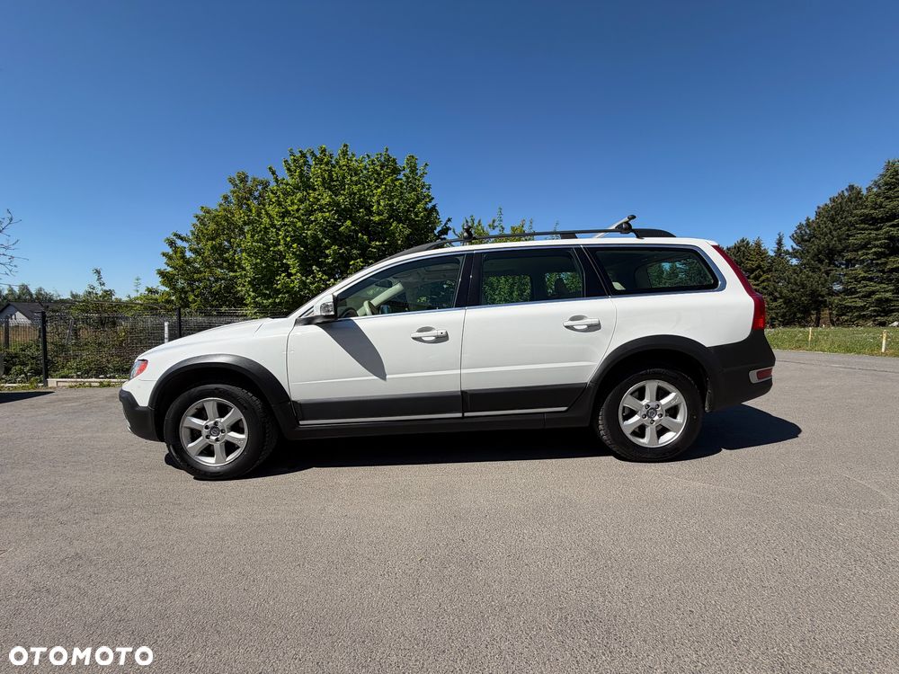 Volvo XC 70 - 8