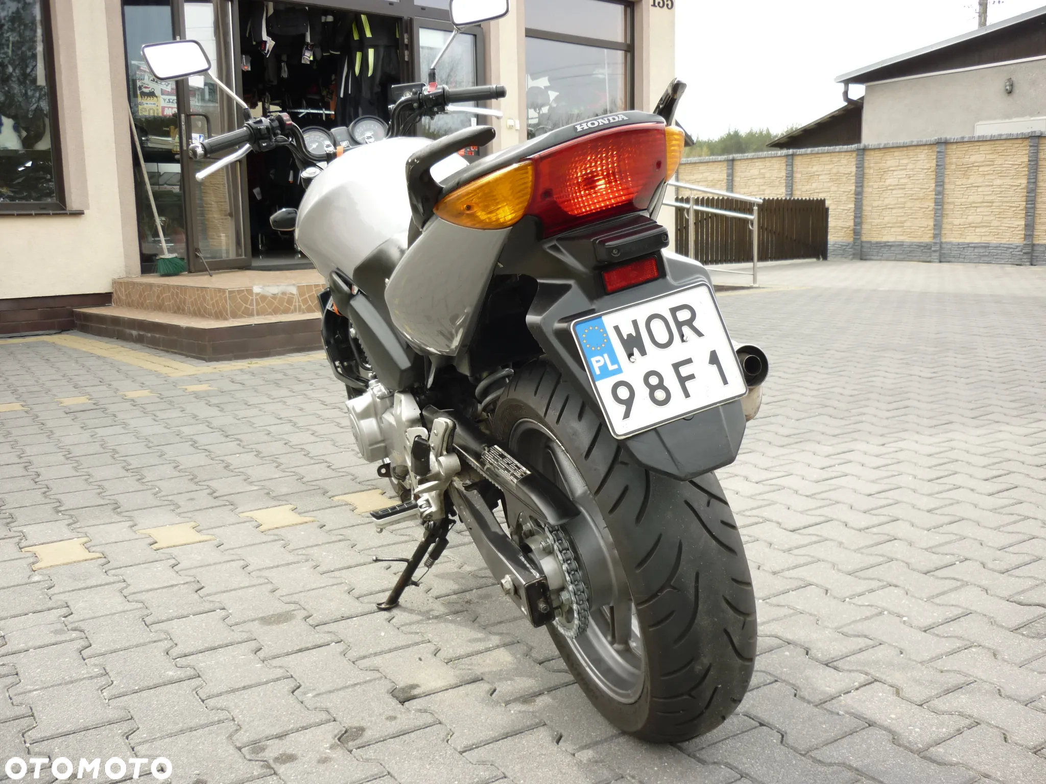 Honda CBF - 6