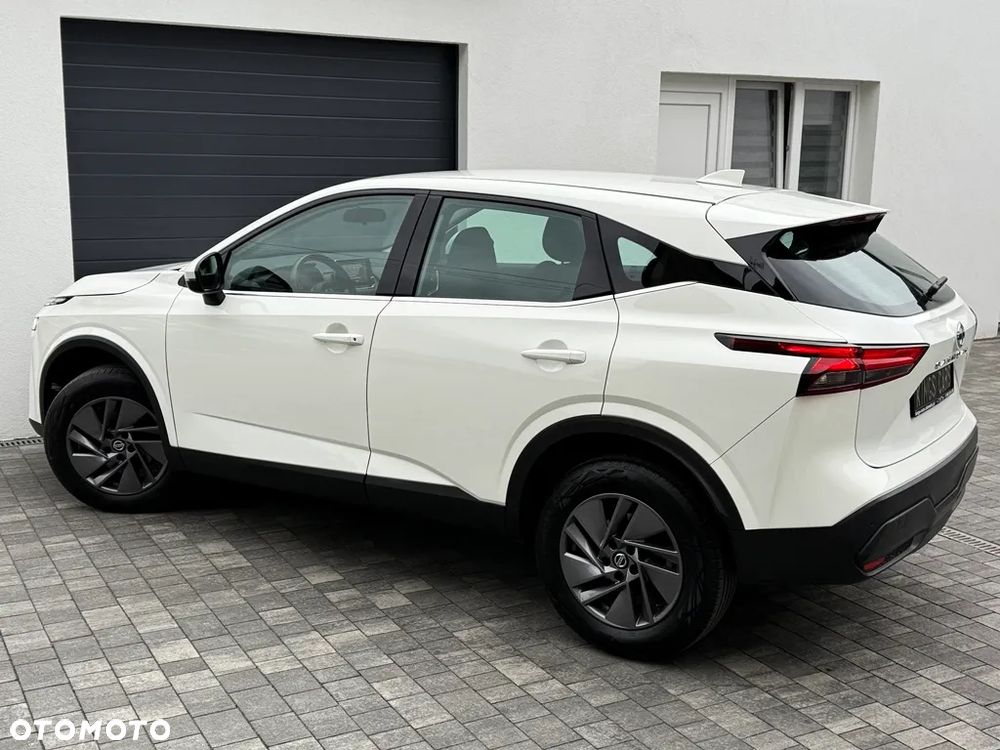 Nissan Qashqai 1.3 DIG-T N-CONNECTA - 25