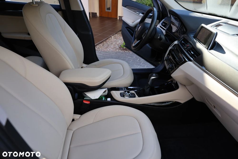 BMW X1 sDrive18d Advantage sport - 15