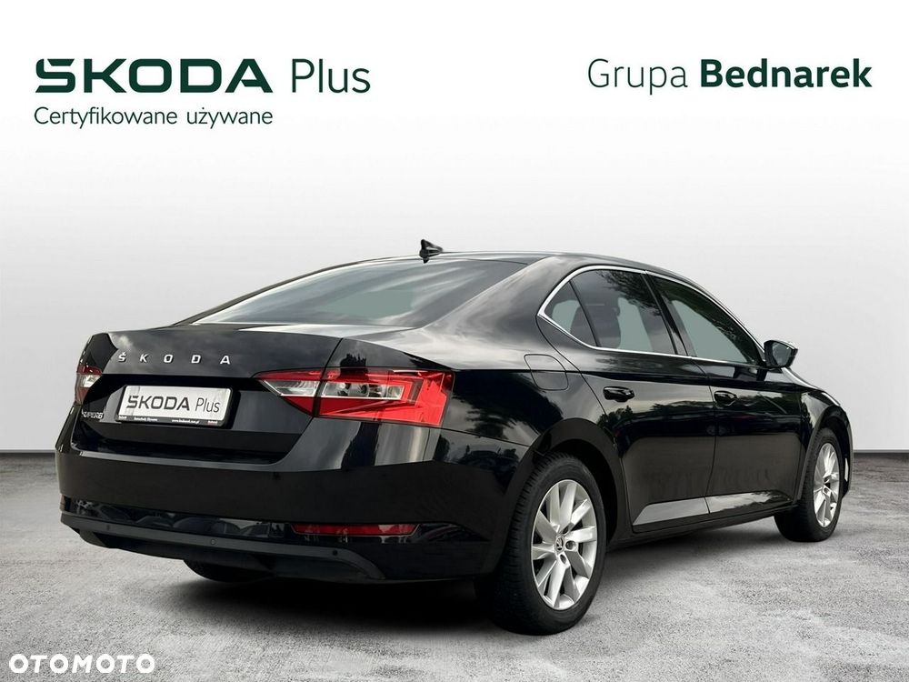 Skoda Superb 2.0 TDI SCR Ambition DSG - 5