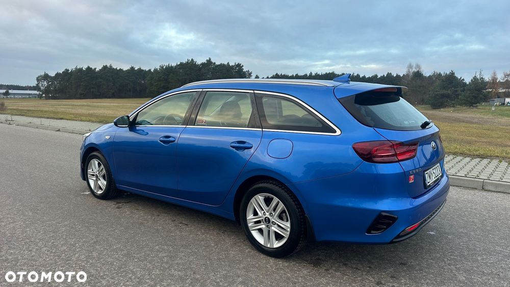 Kia Ceed 1.6 CRDi SCR L - 3